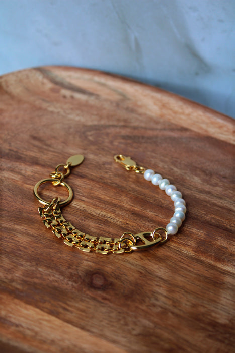 18K Gold Aurum Pearl Bracelet